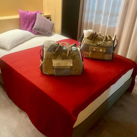 Carla Failela Hotel Valli del Pasubio Eksteriør billede